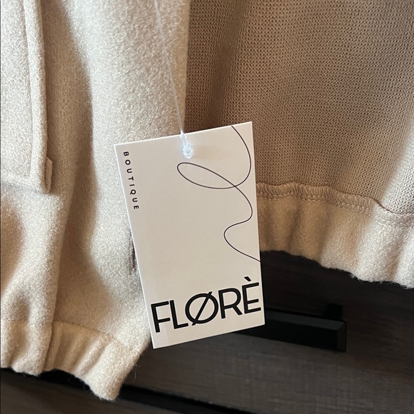 Cream Button-Up Jacket - Picture 2 of 4